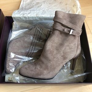Vince Camuto suede ankle booties (BNIB)